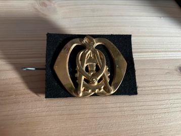 Baret embleem Technische Dienst beschikbaar voor biedingen