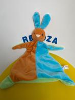 1188 toi-toys action knuffellap lap konijn korte armen, Ophalen of Verzenden, Zo goed als nieuw, Overige typen