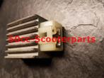 Spanningsregelaar Sym Jet Basix 31600-A39-000 Gebruikt, Ophalen of Verzenden, 50ccscooterparts, Info@50cc-scooterparts.nl, Veen