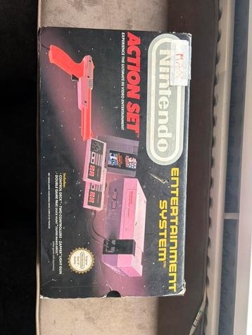Nintendo Action Set Compleet beschikbaar voor biedingen