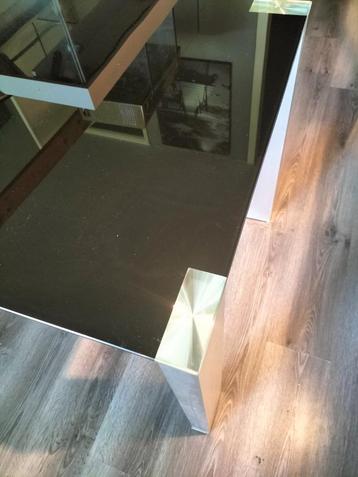 glas hoog design  beschikbaar voor biedingen