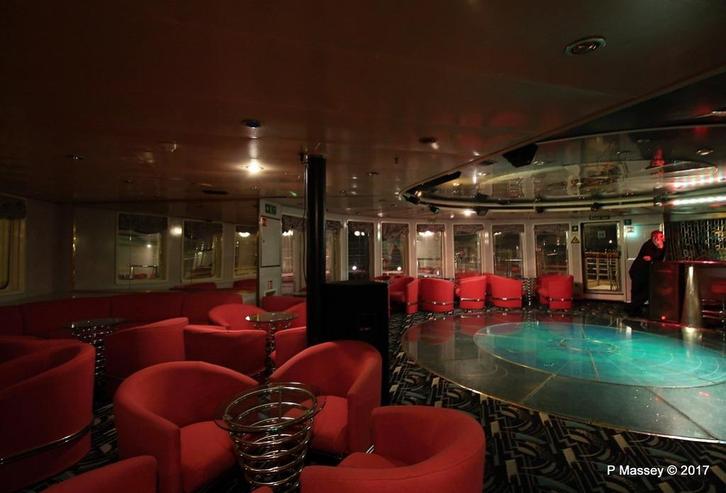 RVS tafels uit discotheek van cruiseschip ASTORIA, Huis en Inrichting, Tafels | Statafels, Gebruikt, Ophalen