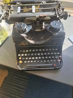 Typemachine uit 1947, Ophalen, Gebruikt, Dorcaswinkelkapelle@dorcas.nl, Dorcas