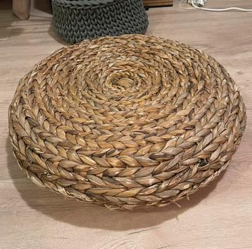 IKEA poef rotan beschikbaar voor biedingen