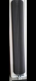 Verticale Designradiator Jaga Circo, 800 watt of meer, Minder dan 60 cm, Gebruikt, 80 cm of meer