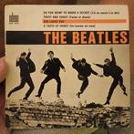 The Beatles - She Loves You - 1963 - Franse Persing, Cd's en Dvd's, Vinyl Singles, 7 inch, Ophalen of Verzenden, Zo goed als nieuw
