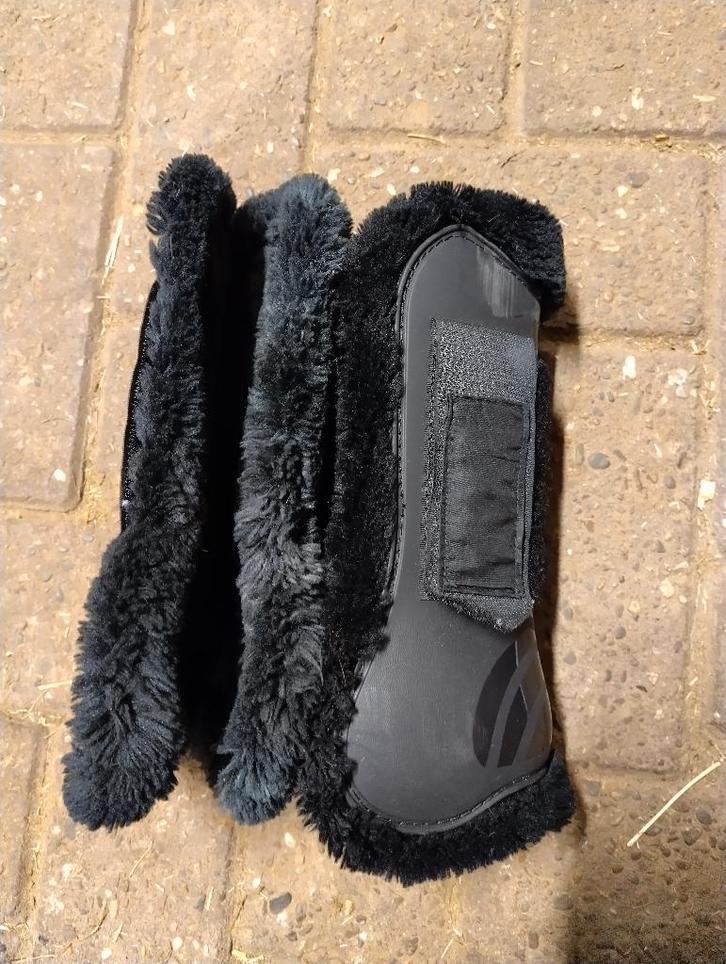 Bont peesbeschermers zwart, Dieren en Toebehoren, Paarden en Pony's | Beschermers, Zo goed als nieuw, Ophalen of Verzenden