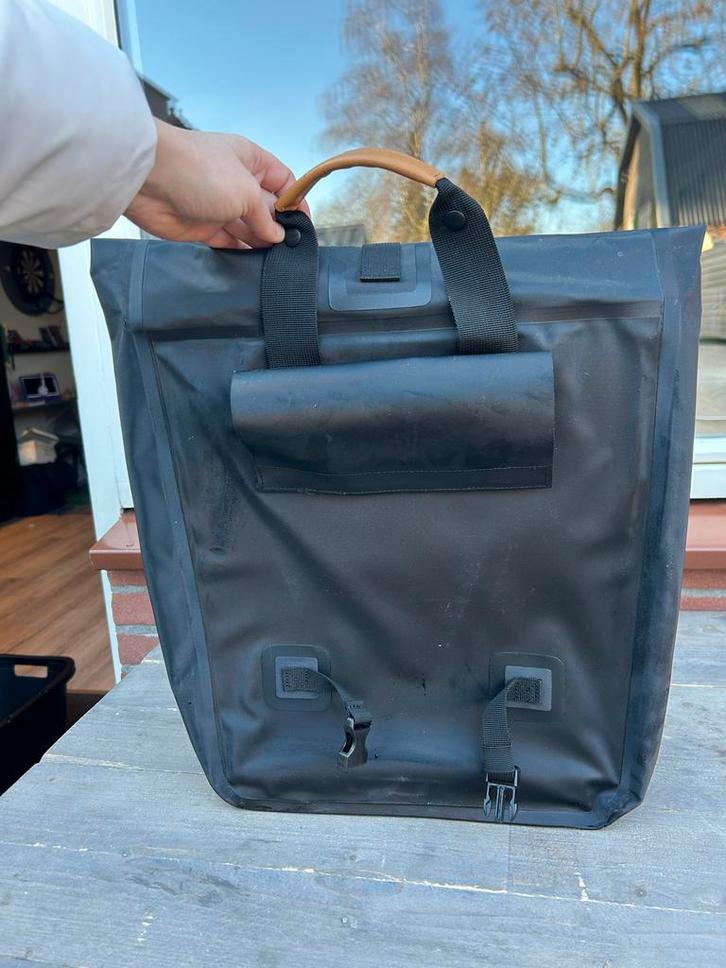 Basil Waterdichte Fietstas, Fietsen en Brommers, Fietsaccessoires | Fietstassen, Zo goed als nieuw, Ophalen of Verzenden