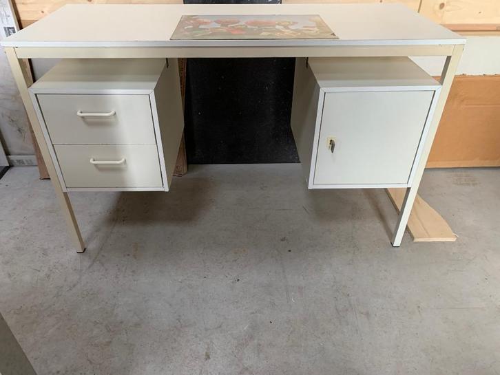 Bureau / Kinderbureau, Huis en Inrichting, Bureaus, Gebruikt, Bureau, Ophalen