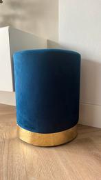 Chique velours blauw krukje met goudaccent, Huis en Inrichting, Krukjes, Ophalen of Verzenden, Zo goed als nieuw, Hout