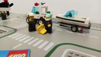 Lego politie-items met 2 grondplaten, Kinderen en Baby's, Speelgoed | Duplo en Lego, Ophalen of Verzenden, Gebruikt, Complete set