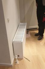 2  Strada Wand radiatoren nieuw, Doe-het-zelf en Verbouw, Verwarming en Radiatoren, Ophalen, 30 tot 80 cm, Radiator, Nieuw