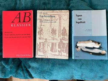 Gratis af te halen set boeken: Rechten, Nederlands  beschikbaar voor biedingen