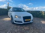 Audi A3 1.4 Tfsi 92KW Sportback S-tronic 2011 Wit, Auto's, 65 €/maand, 125 pk, 4 cilinders, Leder en Stof