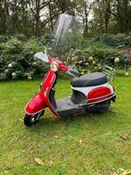 Leuke scooter met motorische aandacht., Fietsen en Brommers, Snorfietsen en Snorscooters, Ophalen, Gebruikt, Benzine, Kymco