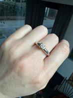 14k Gouden Ring met 0.30ct Diamant, 18 tot 19, Ophalen of Verzenden, Zo goed als nieuw, Met edelsteen