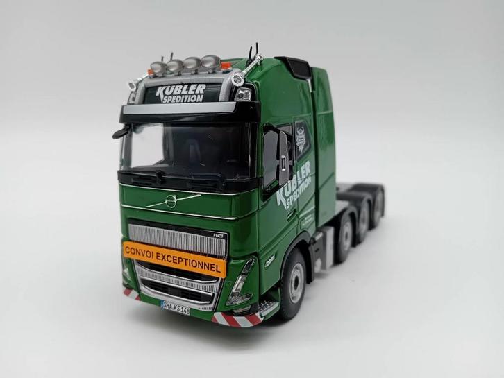 WSI VOLVO FH5 GLOBETROTTER XL - KUBLER, Hobby en Vrije tijd, Modelauto's | 1:50, Zo goed als nieuw, Bus of Vrachtwagen, Wsi, Ophalen of Verzenden