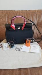 Hermès Herbag 31 Zwart met Twilly, Ophalen of Verzenden, Zo goed als nieuw, Zwart, Handtas