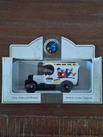 Modelauto - Lledo Promotional Model - Bull Nose Morris Van, Ophalen of Verzenden, Zo goed als nieuw