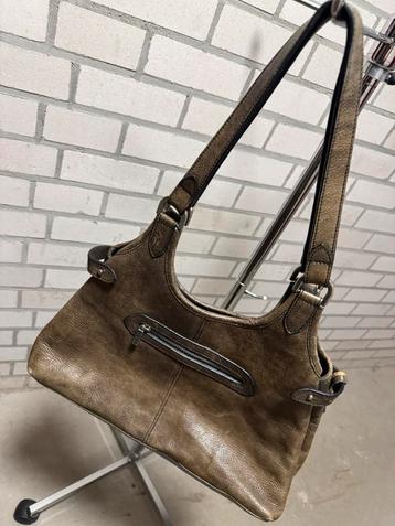 Stoere leren handtas beschikbaar voor biedingen