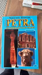 Petra, een wonderland van het verleden, Ophalen of Verzenden
