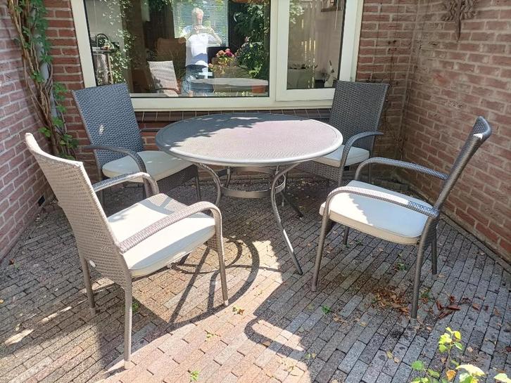 tuinset, Tuin en Terras, Tuinsets en Loungesets, Gebruikt, Tuinset, Overige materialen, 4 zitplaatsen, Eettafel, Stoel, Ophalen