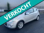 Hyundai I20 1.2i DynamicVersion Airco 3drs NAP 145000km!, Voorwielaandrijving, 450 kg, Gebruikt, 4 cilinders