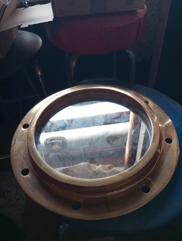 Bronze raam voor boot. beschikbaar voor biedingen