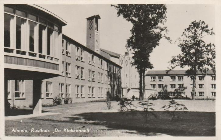 ALMELO Rusthuis De Klokkenbelt, Verzamelen, Ansichtkaarten | Nederland, Ongelopen, Overijssel, 1940 tot 1960, Verzenden