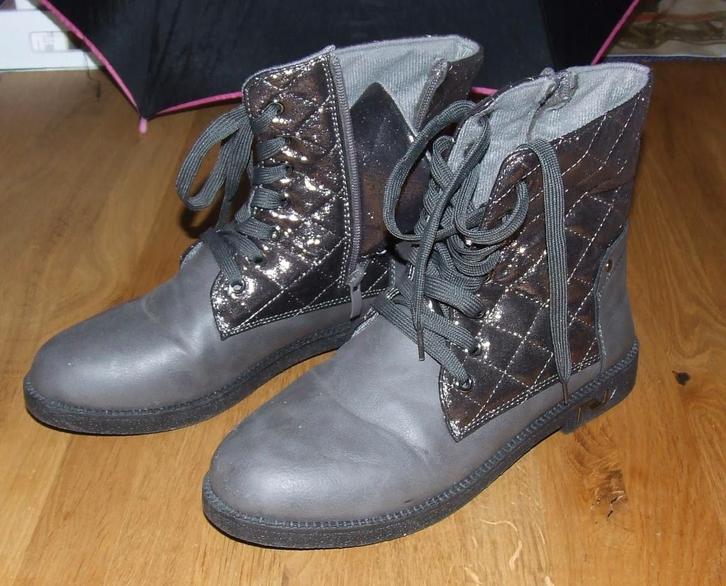 Glitterschoenen, Kleding | Dames, Schoenen, Nieuw, Lage of Enkellaarzen, Grijs, Ophalen of Verzenden