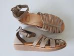 Teva MAAT 40 ( Uk 7 ) taupe kleurige leren sandalen Encanta, Verzenden, Beige, Sandalen of Muiltjes, Zo goed als nieuw