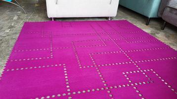 Vintage VT Wonen vloerkleed van oma beschikbaar voor biedingen