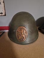 Nederlandse Legerhelm, Ophalen, Nederland, Helm of Baret