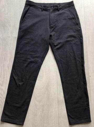 Grijs lange broek ZARA maat 40 beschikbaar voor biedingen