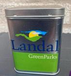 Vierkant blikje van Landal GreenParks. Afm. 11x9x9 cm., Verzamelen, Ophalen of Verzenden, Zo goed als nieuw, Overige, Overige merken