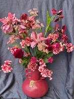 Zijde boeket bloemen Inclusief vaas, Huis en Inrichting, Woonaccessoires | Kunstplanten en Kunstbloemen, Ophalen of Verzenden