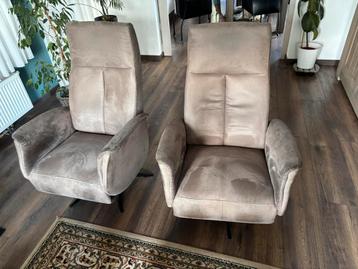 Stoelen/ fauteuils beschikbaar voor biedingen