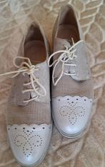 Leuke zilver beige veterschoenen schoenen Pertini  37 / 36,5, Pertini, Schoenen met lage hakken, Verzenden, Beige