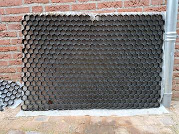 Gratis honingraatroosters - 120x80x30 mm beschikbaar voor biedingen