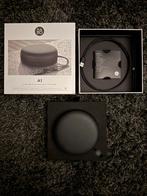 Bang & Olufsen Beoplay (Beosound) A1 1st gen, ZGAN in doos., Overige merken, Overige typen, Ophalen of Verzenden, Zo goed als nieuw