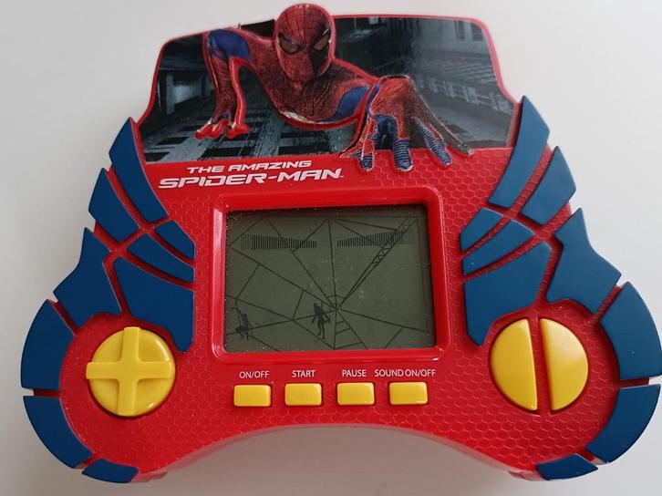 Vintage Handheld LCD Game IMC Toys - The Amazing Spider-Man, Spelcomputers en Games, Games | Overige, Zo goed als nieuw, Avontuur en Actie