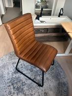 Bruine stoel van Goossens, Huis en Inrichting, Stoelen, Ophalen of Verzenden, Zo goed als nieuw, Bruin, Eén