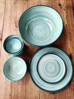 Handgemaakt Schalen Servies, Huis en Inrichting, Keuken | Servies, Ophalen of Verzenden, Overige stijlen, Aardewerk, Schaal of Schalen