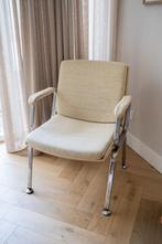 Vintage Artifort Fauteuil, Ophalen, 75 tot 100 cm, Zo goed als nieuw, Metaal
