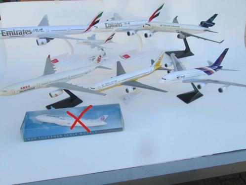 Airbus Emirates /Dragonair /Garuda Indonesia / Thai / Brunei, Verzamelen, Luchtvaart en Vliegtuigspotten, Zo goed als nieuw, Schaalmodel