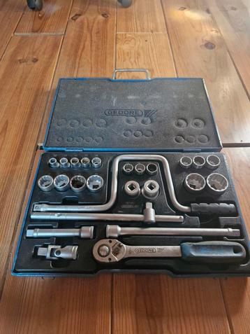 GEDORE Dopsleutelset 1/2 25-dlg 10-32 mm beschikbaar voor biedingen
