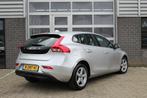 Volvo V40 1.6 D2 Momentum / Automaat / Navigatie / Trekhaak, Auto's, Volvo, Te koop, Zilver of Grijs, Geïmporteerd, Hatchback