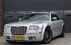 Chrysler 300C Touring 3.5 V6 Navi - Cruise - NAP - Youngtime, Auto's, Chrysler, Automaat, Gebruikt, 109 €/maand, 1760 kg
