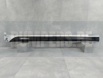 Zijskirt Dorpellijst Rechts BMW X6 F16 Stap 14-19 5177805646 beschikbaar voor biedingen