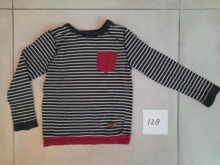 Gestreept truitje. Maat 128., Kinderen en Baby's, Kinderkleding | Maat 128, Gebruikt, Meisje, Trui of Vest, Ophalen of Verzenden